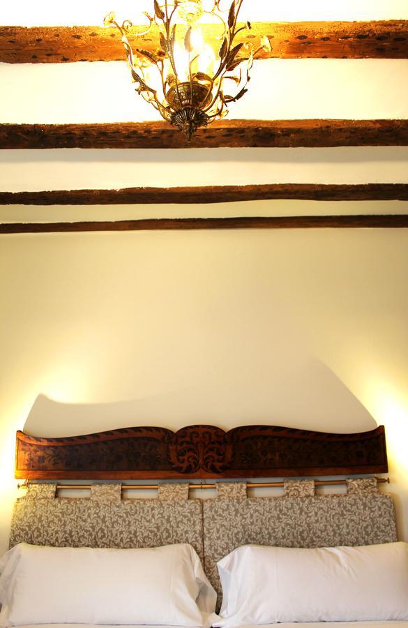 Posada Ignatius Navarrete Buitenkant foto